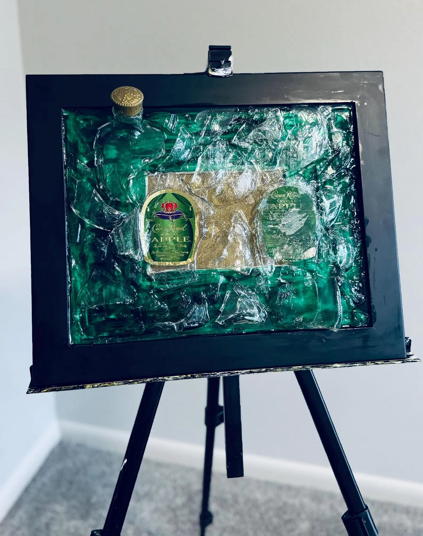 "Custom Resin Bottle Art Frame – Personalized Whiskey, Vodka, Tequila, or Wine with Symbolic Storytelling Design"